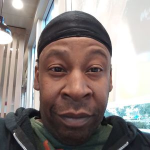 Meet your Posher, Dee